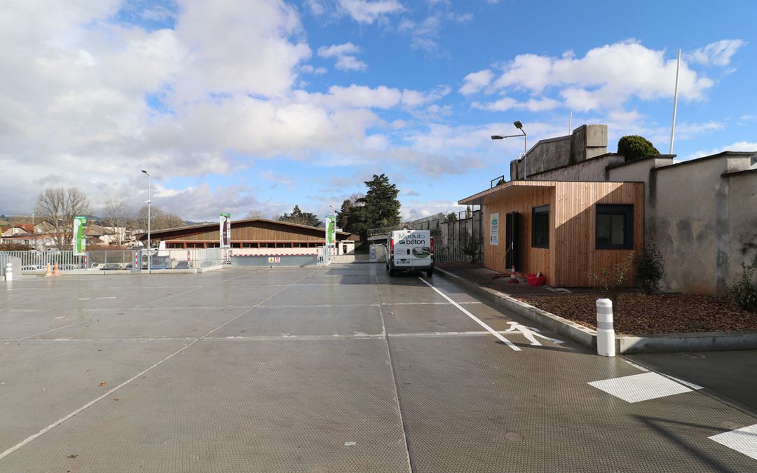 Household waste recycling center, Brive-la-Gaillarde (19)